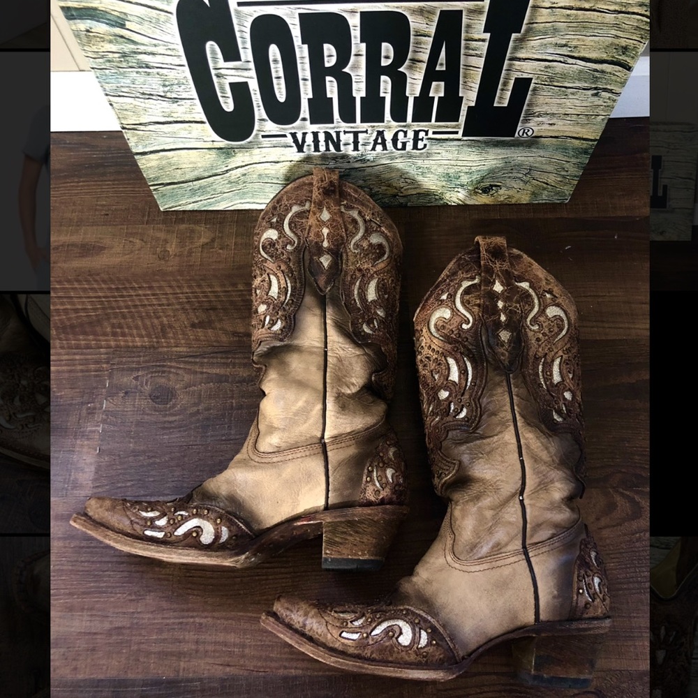 Corral Vintage Snip Toe Boots Glitter Inlay 6.5